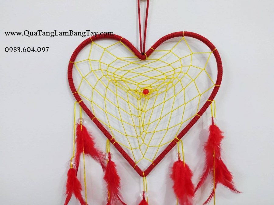 dreamcatcher trái tim đỏ